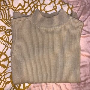 Vintage Sleeveless Turtleneck 🌙